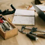 Rivettatrice: cos’è e come si può scegliere il modello più adatto