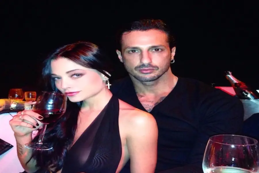 Gossip, Silvia Provvedi felice accanto a Fabrizio Corona