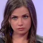 News Uomini e Donne giugno 2016: Eleonora Rocchini innamorata, ma arrivano critiche