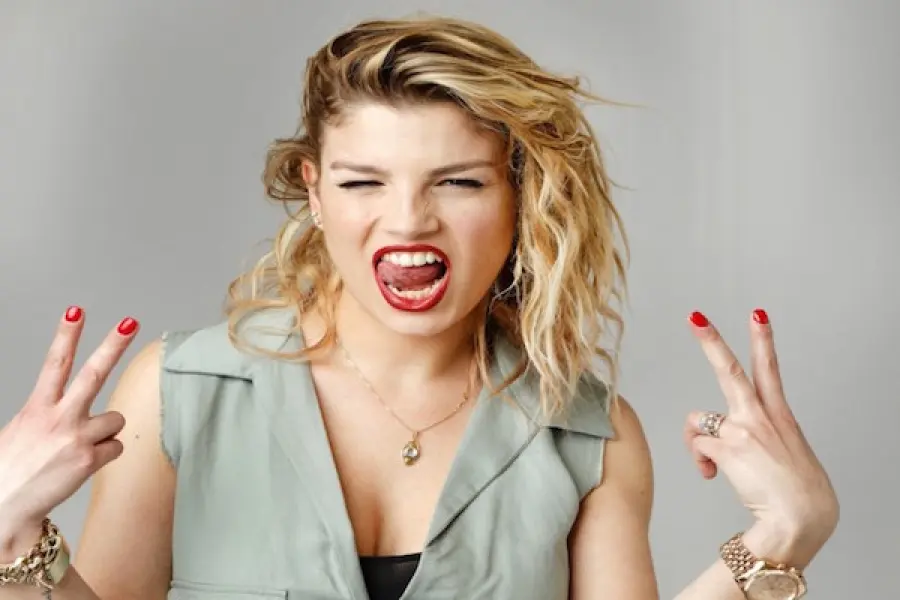 Anticipazioni tv oggi 7 giugno: Emma Marrone partecipa ai Wind Music Awards