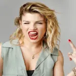 Anticipazioni tv oggi 7 giugno: Emma Marrone partecipa ai Wind Music Awards