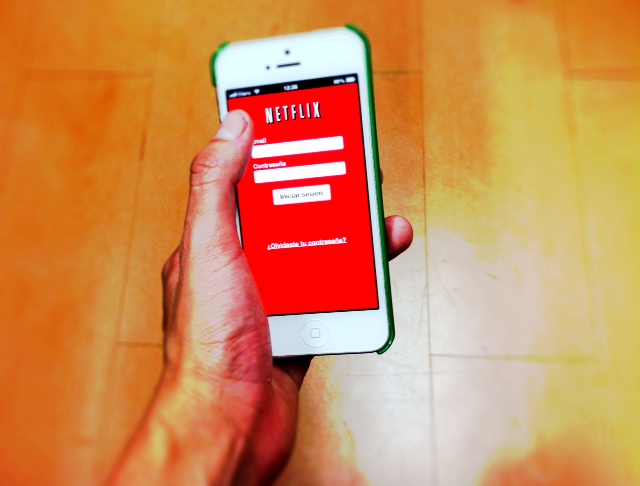 Netflix, film e serie tv in streaming ora con i giga sempre sotto controllo
